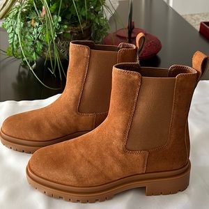 Brand New Ralph Lauren Lug Boots Size 6 1/2